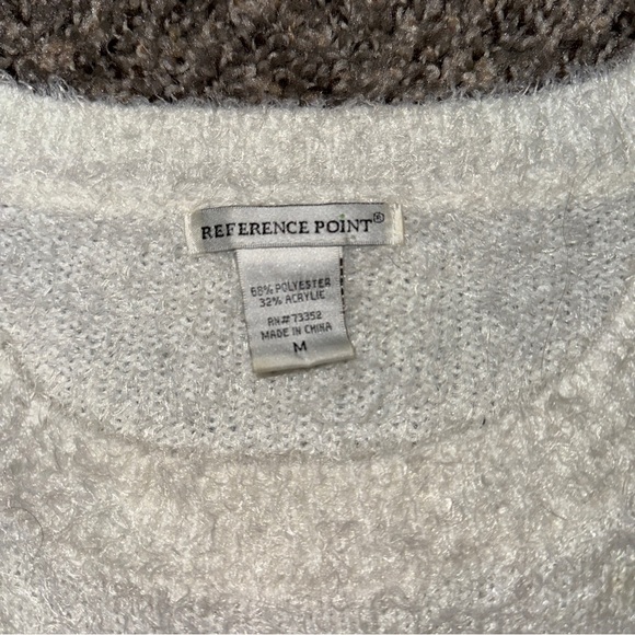 Women’s white rudolph Christmas sweater - Picture 4 of 8